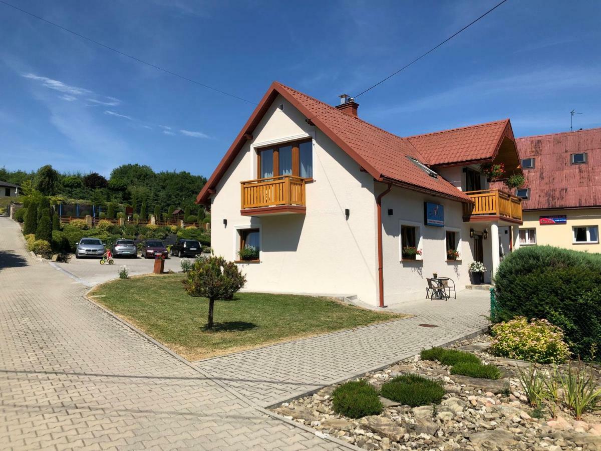 Willa Karla Krynica Zdroj Buitenkant foto