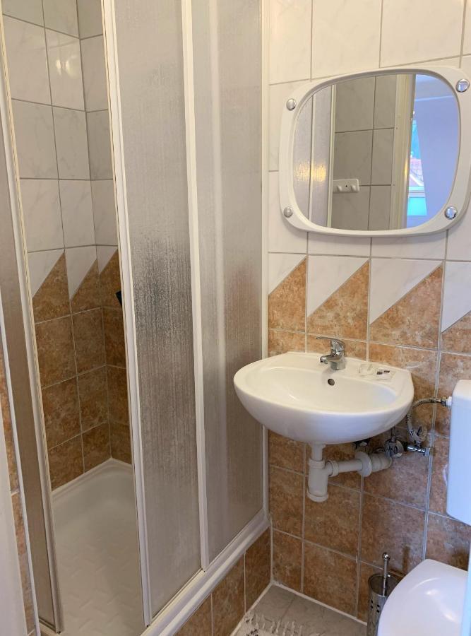 Willa Karla Krynica Zdroj Buitenkant foto